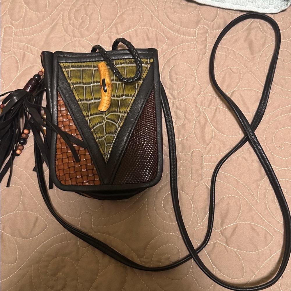 Elegant Black and Brown Phone Case with Green Accent